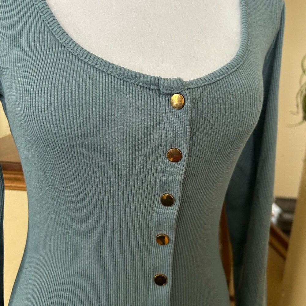 Body Con Ribbed Blue Button-Down Dress - Picture 3 of 11